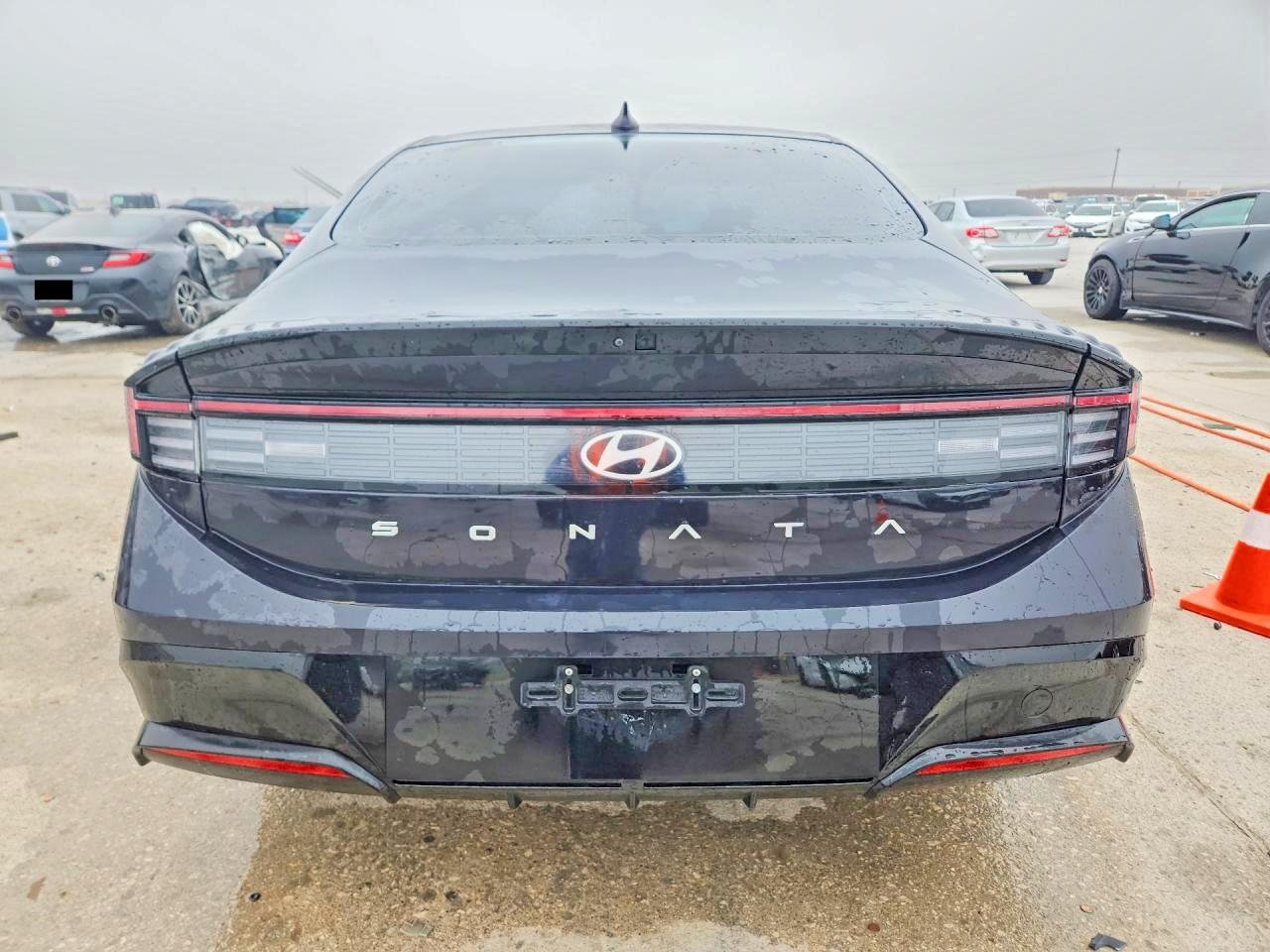 2024 HYUNDAI SONATA SEL photo 11