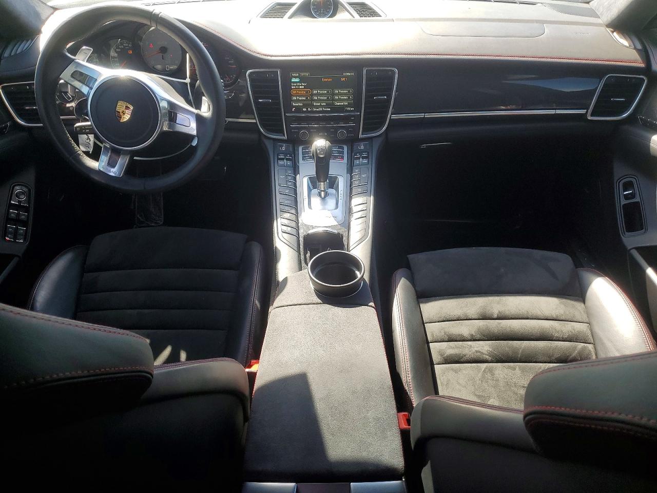 2016 PORSCHE PANAMERA GTS photo 15
