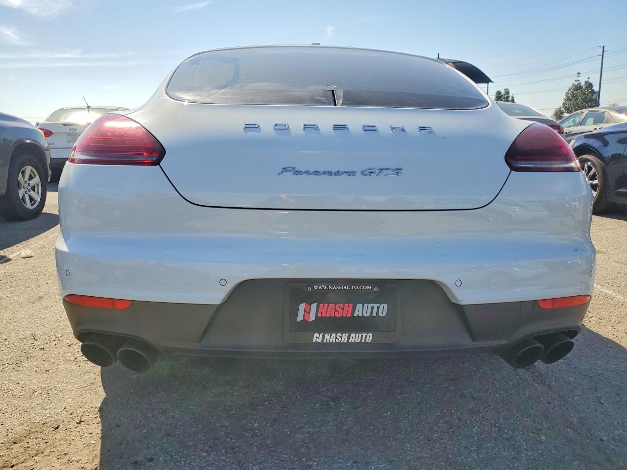 2016 PORSCHE PANAMERA GTS photo 11