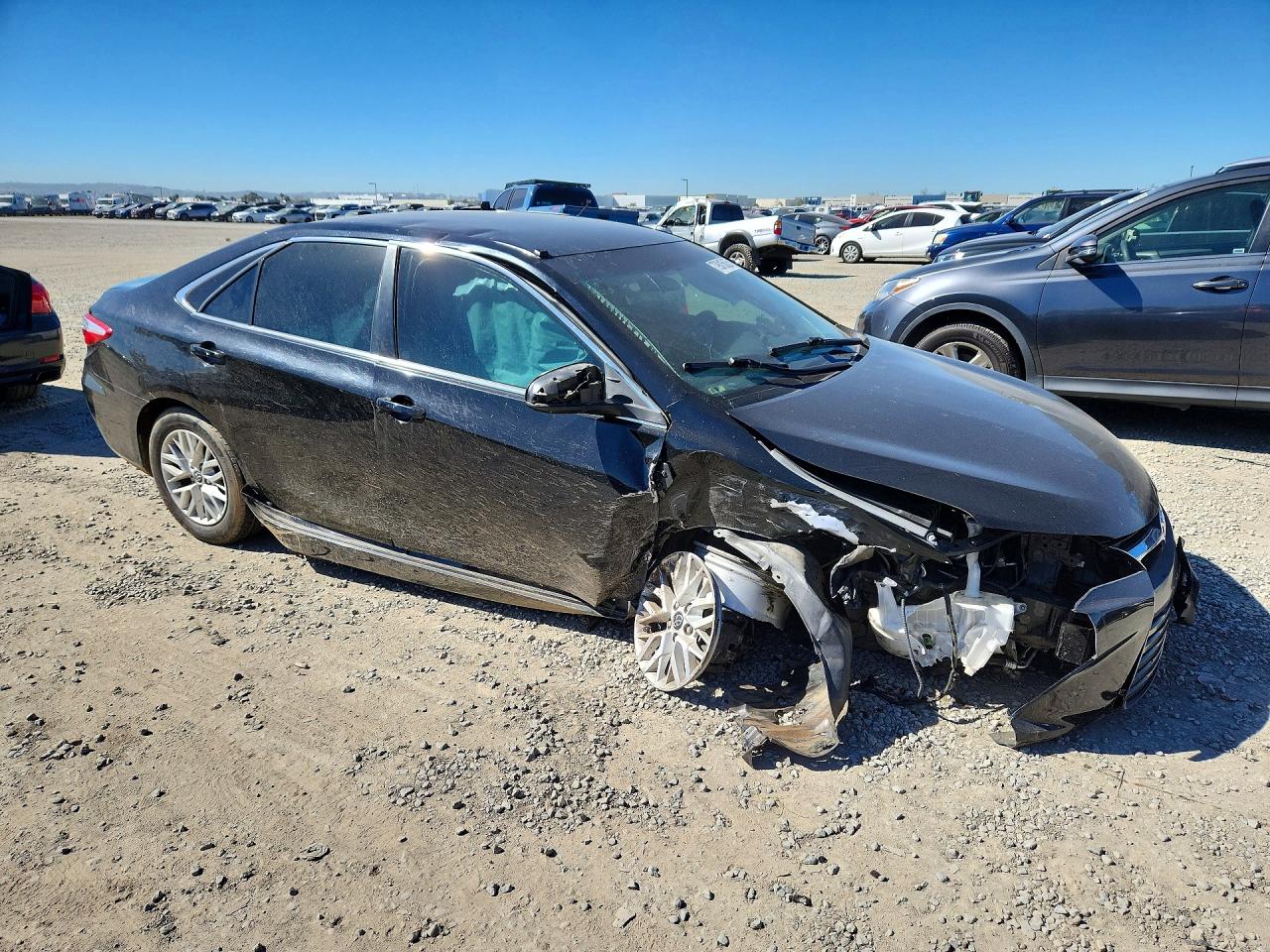2016 TOYOTA CAMRY LE photo 10