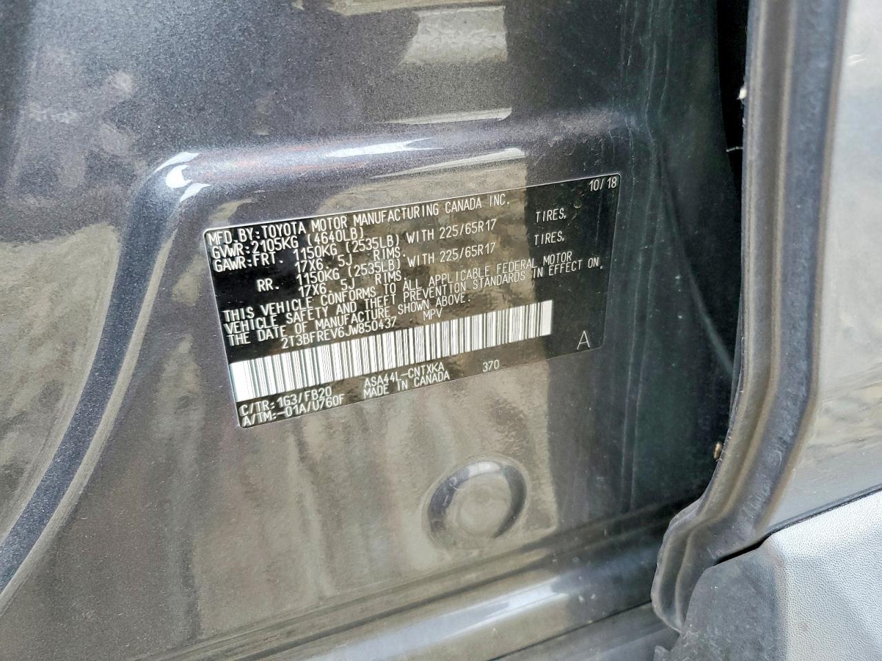 2018 TOYOTA RAV4 LE photo 13