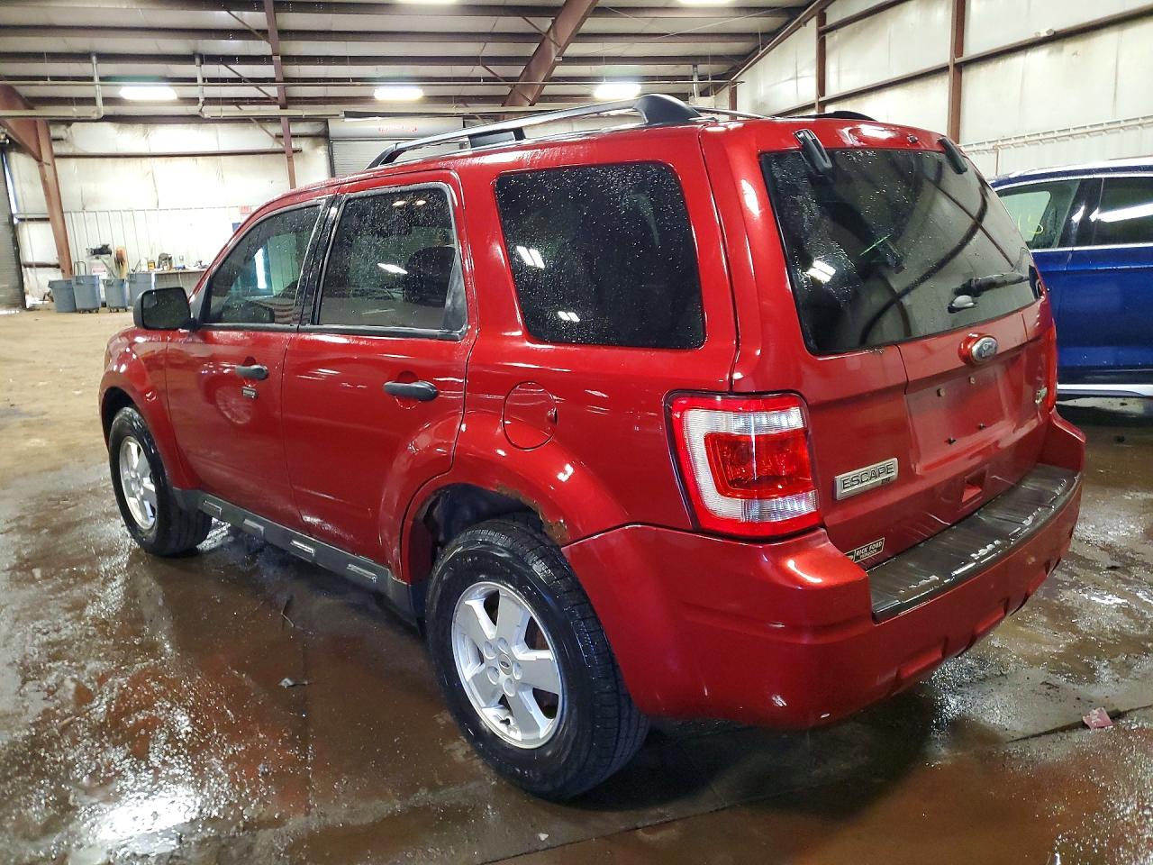 2012 FORD ESCAPE XLT photo 2
