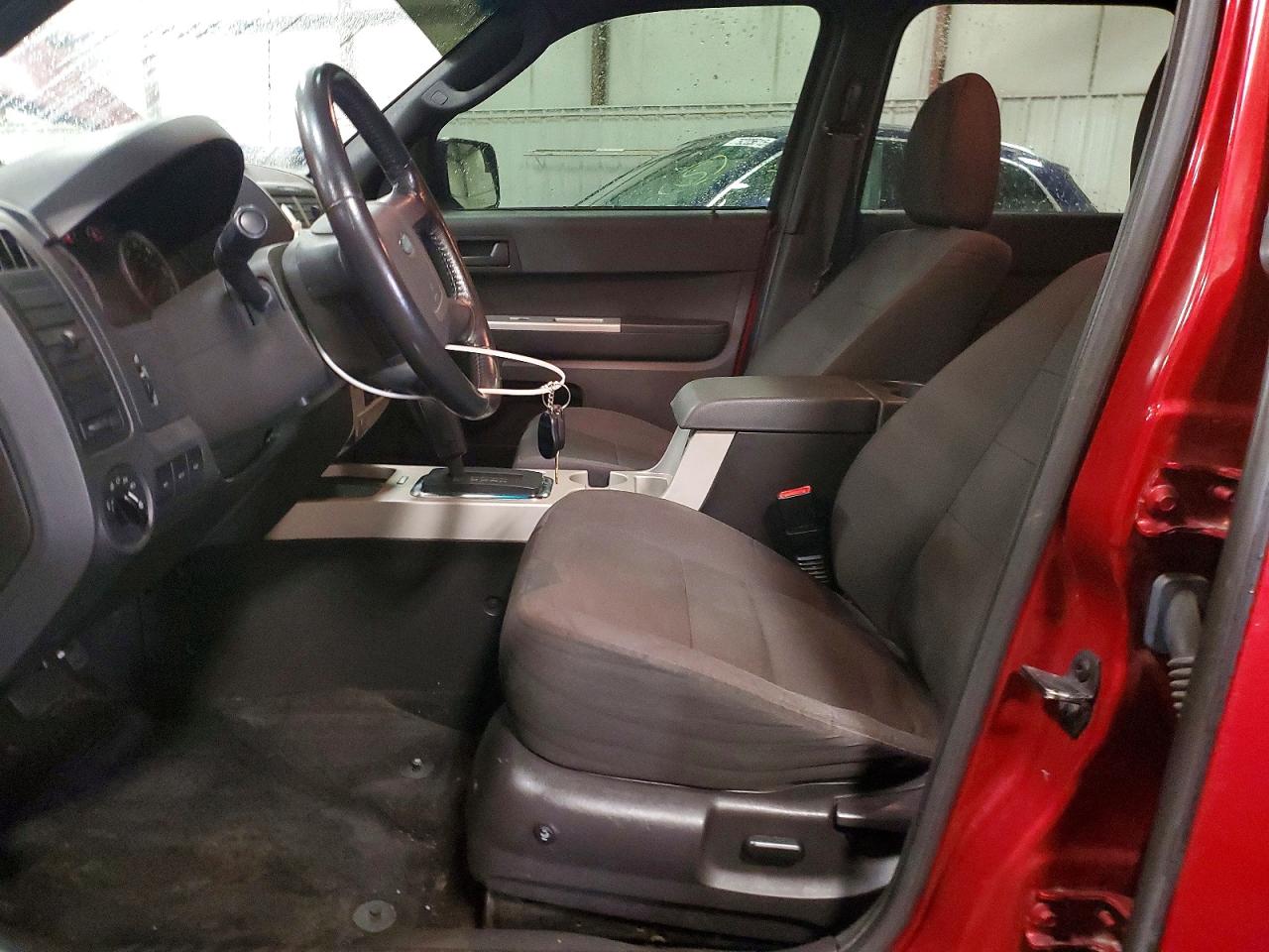 2012 FORD ESCAPE XLT photo 7