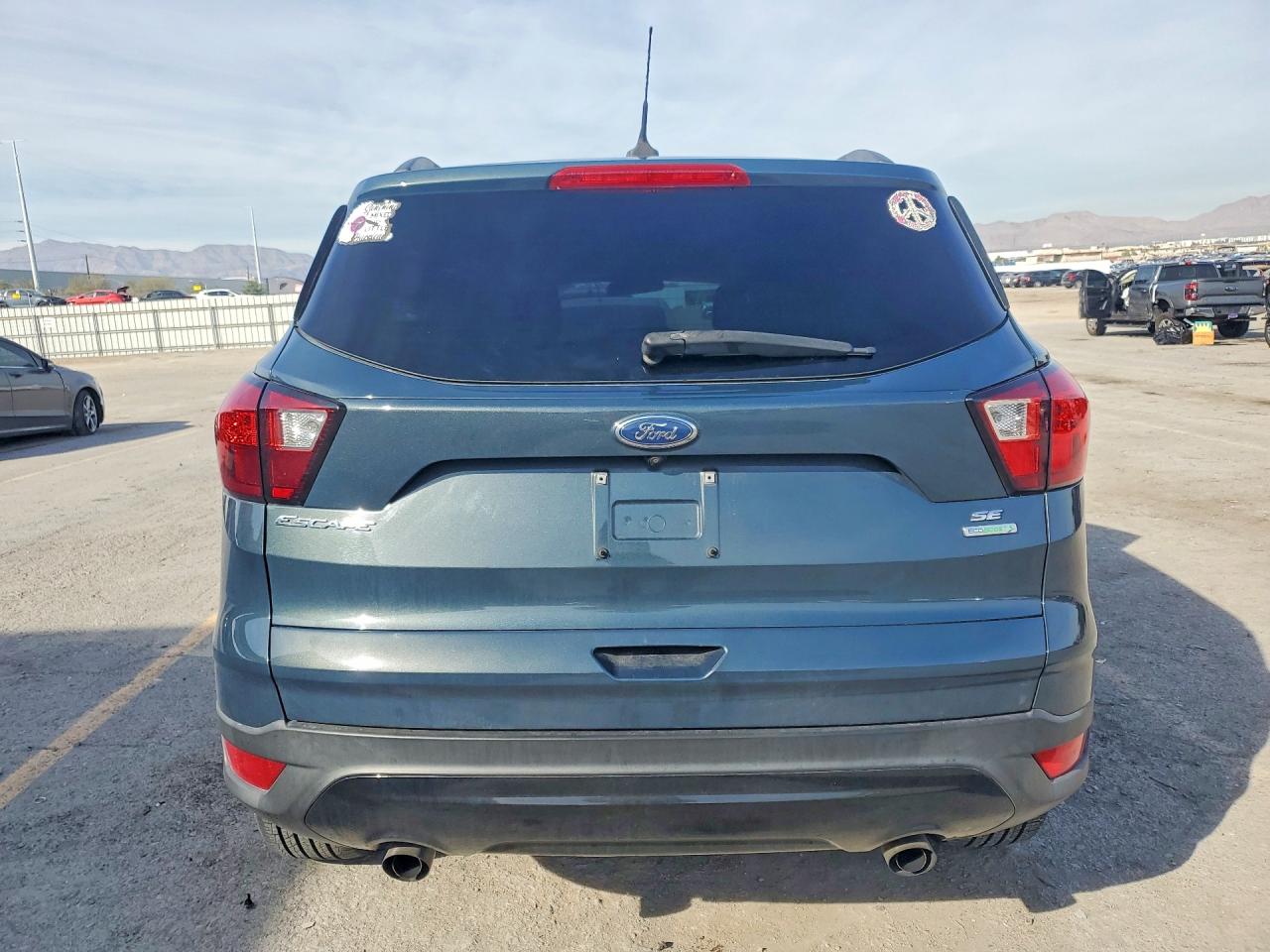 2019 FORD ESCAPE SE photo 11