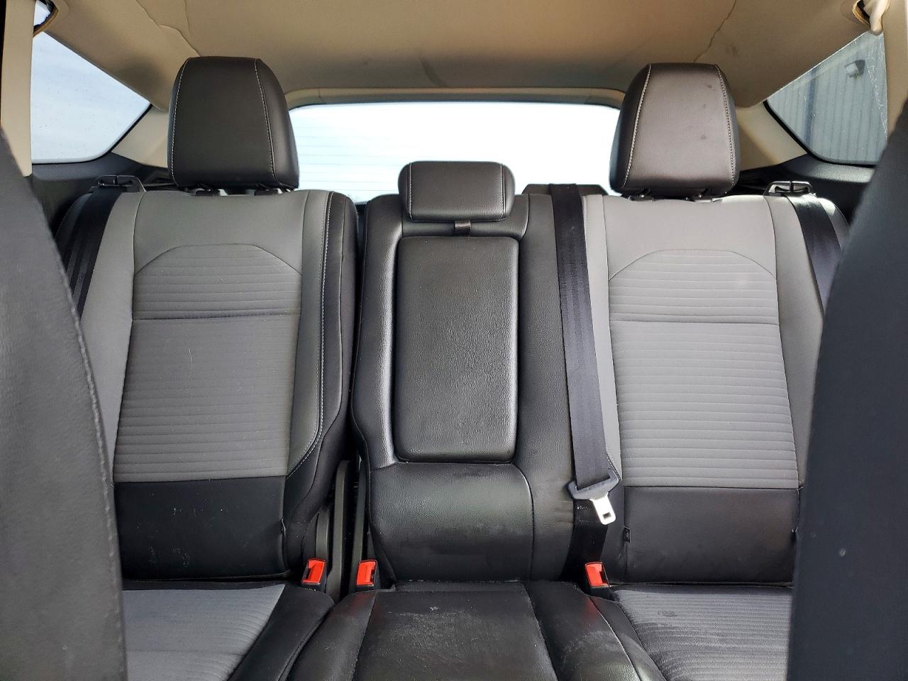 2019 FORD ESCAPE SE photo 19