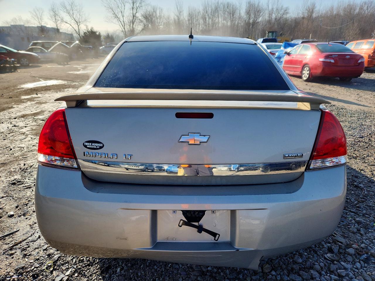 2011 CHEVROLET IMPALA LT photo 16