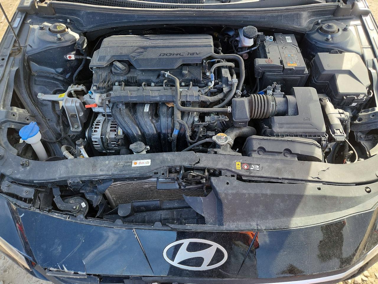 2024 HYUNDAI ELANTRA SEL photo 21