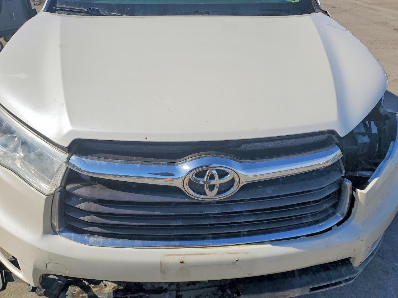 2014 TOYOTA HIGHLANDER XLE photo 21