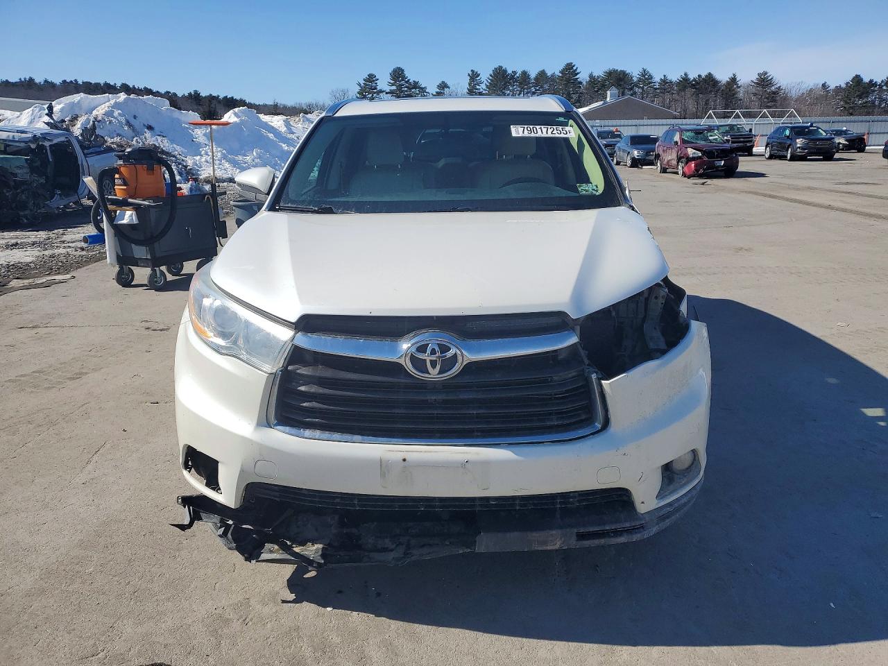 2014 TOYOTA HIGHLANDER XLE photo 9