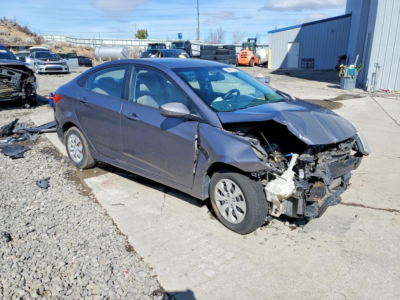 2015 HYUNDAI ACCENT GLS photo 4