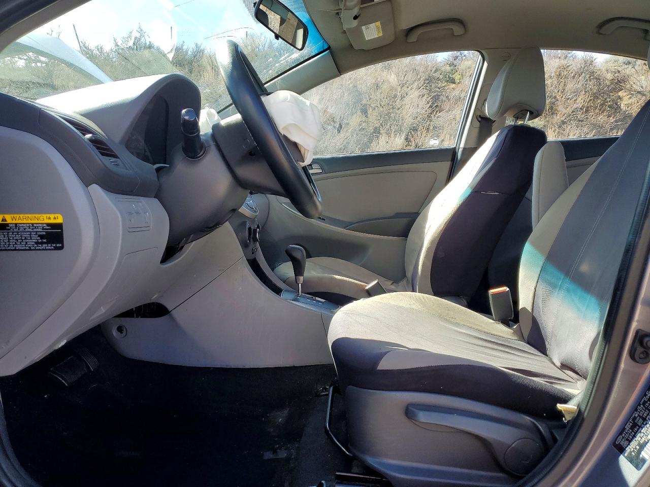 2015 HYUNDAI ACCENT GLS photo 7