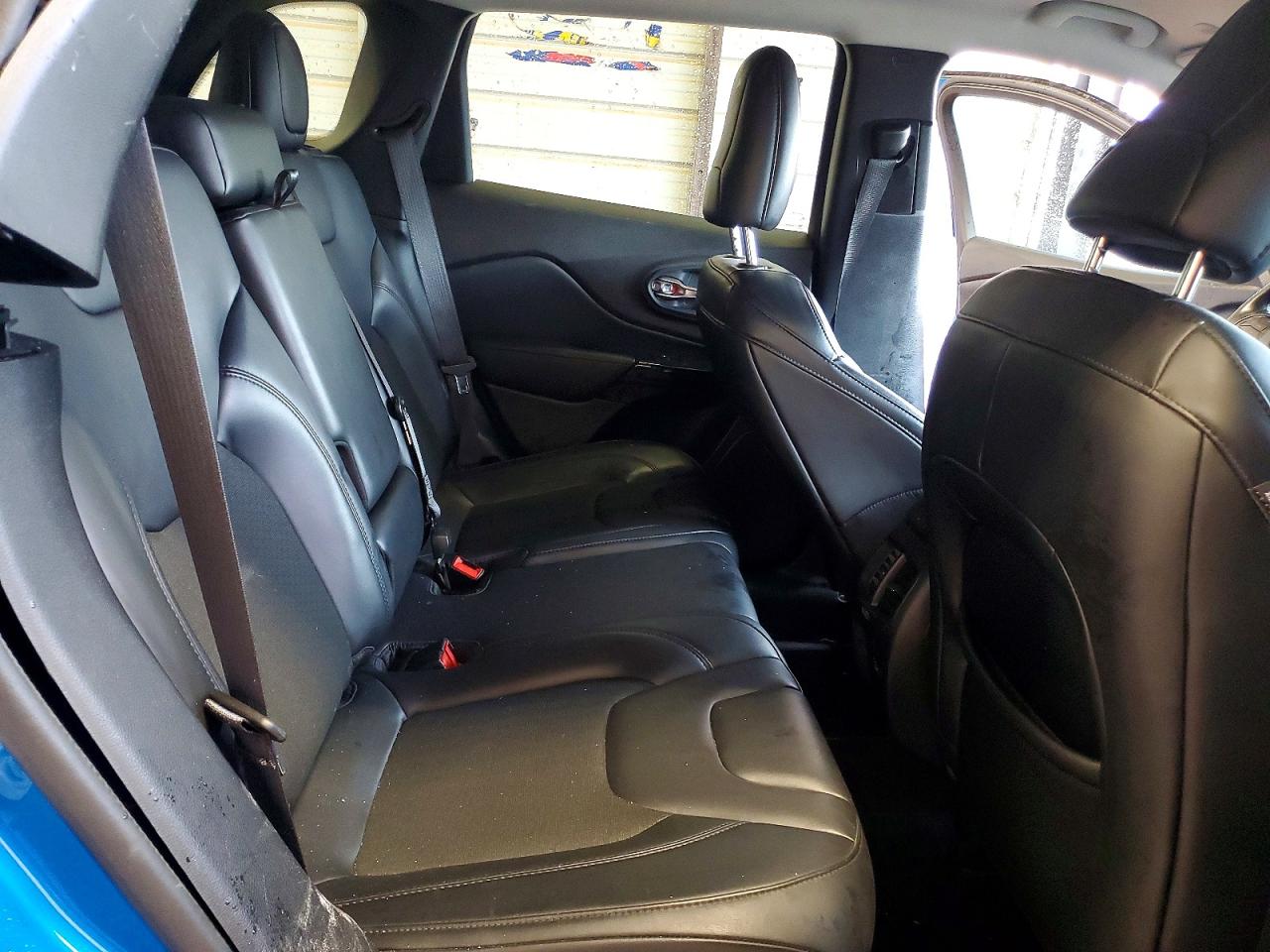 2021 JEEP CHEROKEE LATITUDE PLUS photo 11