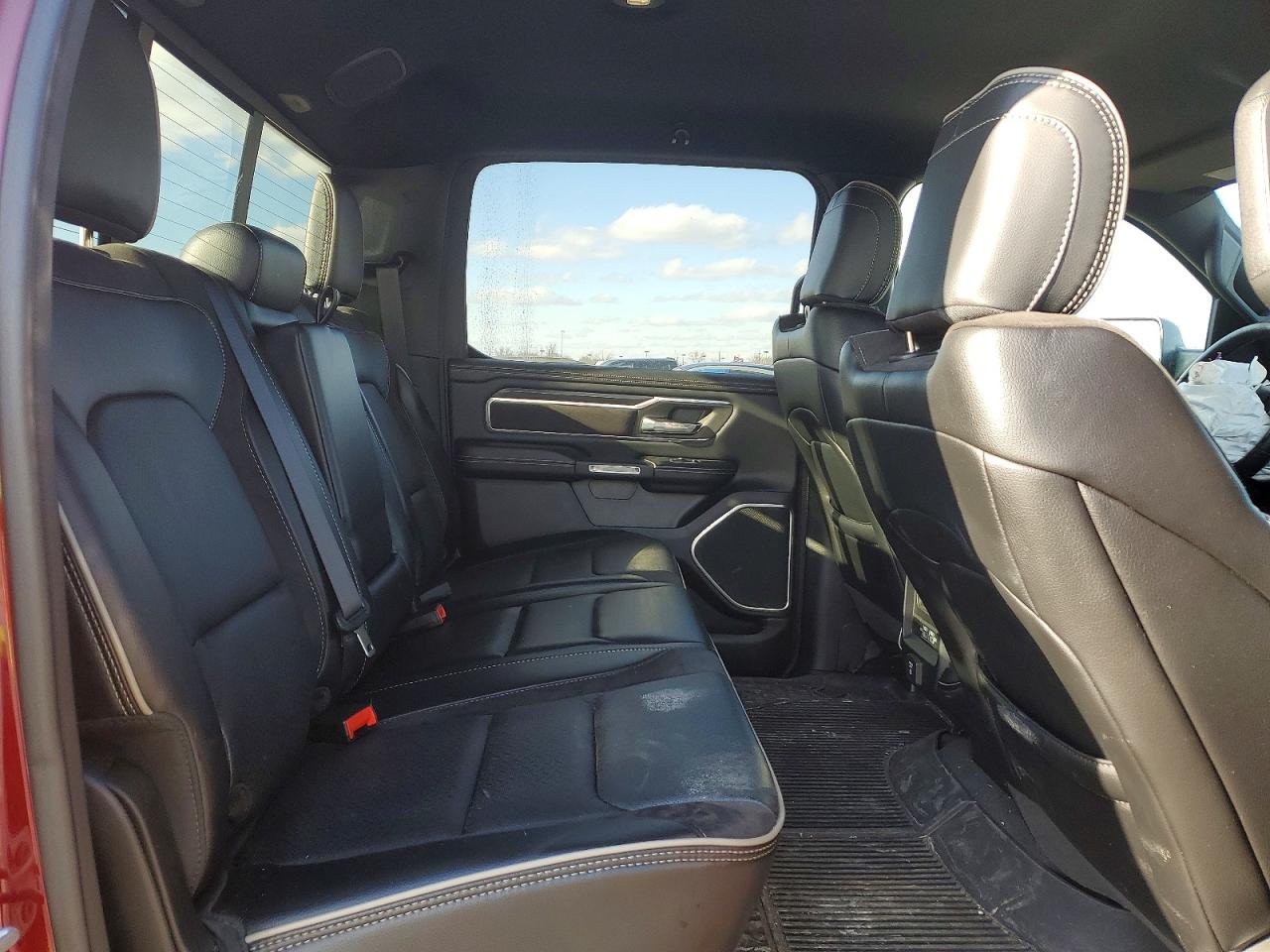 2023 RAM 1500 LARAMIE photo 19