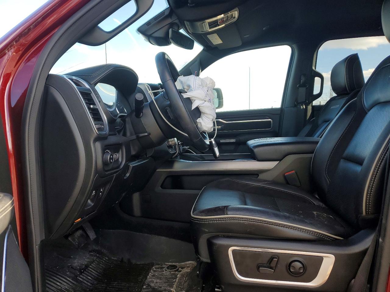 2023 RAM 1500 LARAMIE photo 13