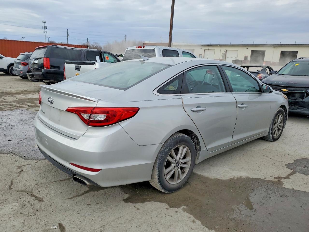 2016 HYUNDAI SONATA SE photo 7