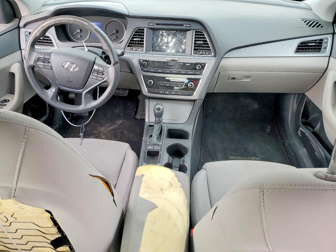 2016 HYUNDAI SONATA SE photo 22