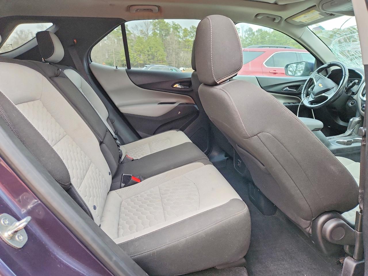 2019 CHEVROLET EQUINOX LT photo 11