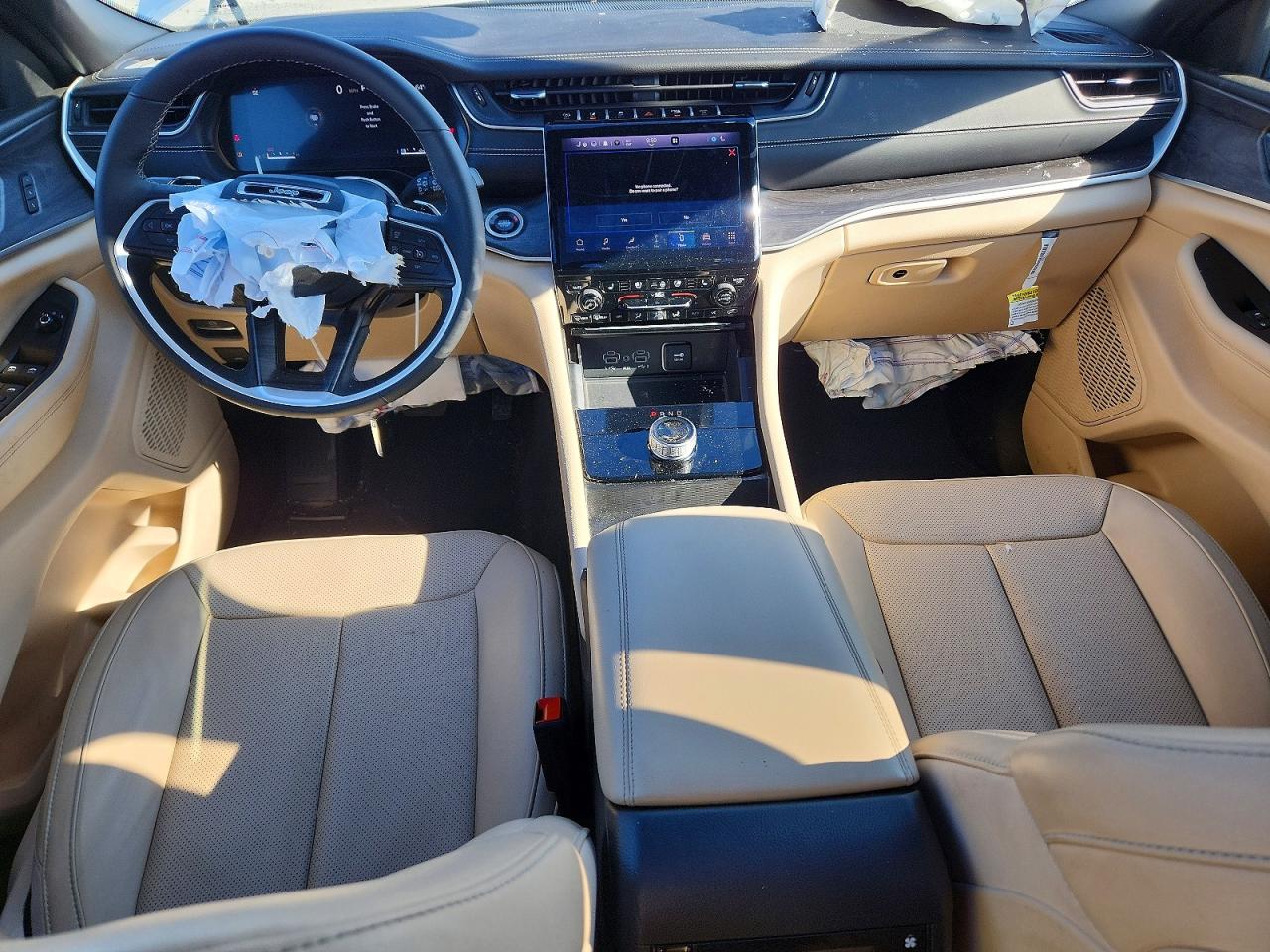 2024 JEEP GRAND CHEROKEE L LIMITED photo 15