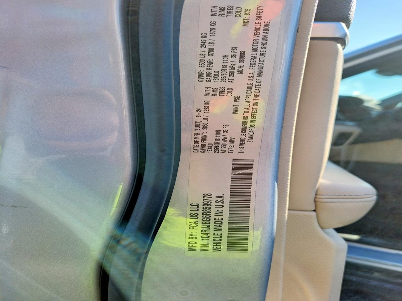 2024 JEEP GRAND CHEROKEE L LIMITED photo 25