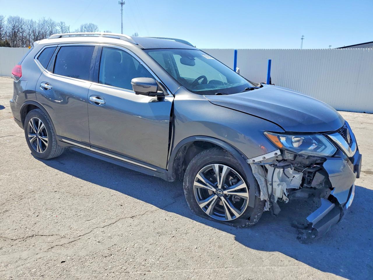 2018 NISSAN ROGUE SL photo 10