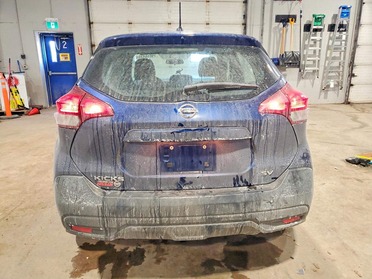 2019 NISSAN KICKS S photo 6