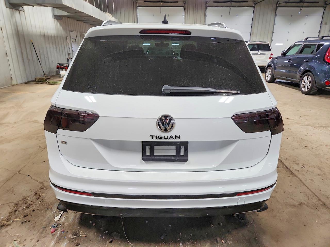 2020 VOLKSWAGEN TIGUAN SE photo 11