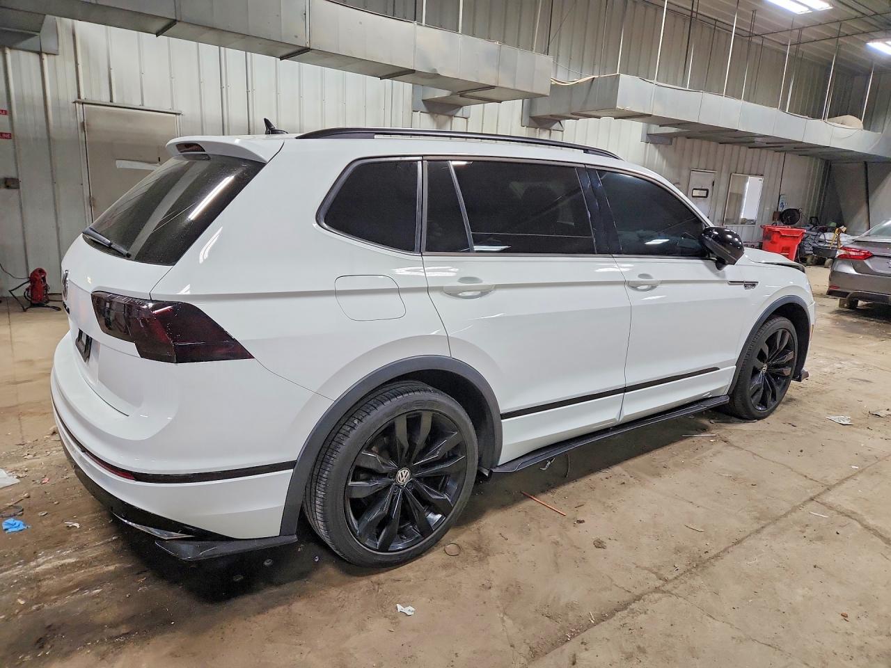 2020 VOLKSWAGEN TIGUAN SE photo 5