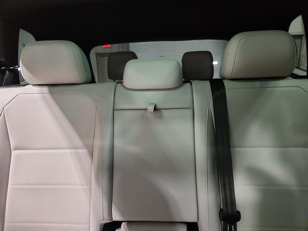 2020 VOLKSWAGEN TIGUAN SE photo 19
