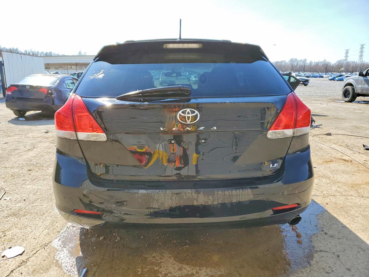2012 TOYOTA VENZA LE photo 6