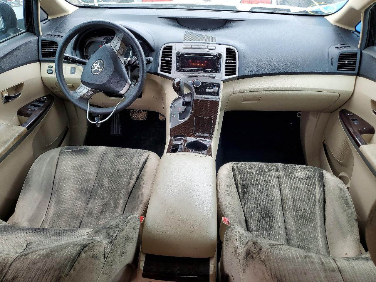 2012 TOYOTA VENZA LE photo 8