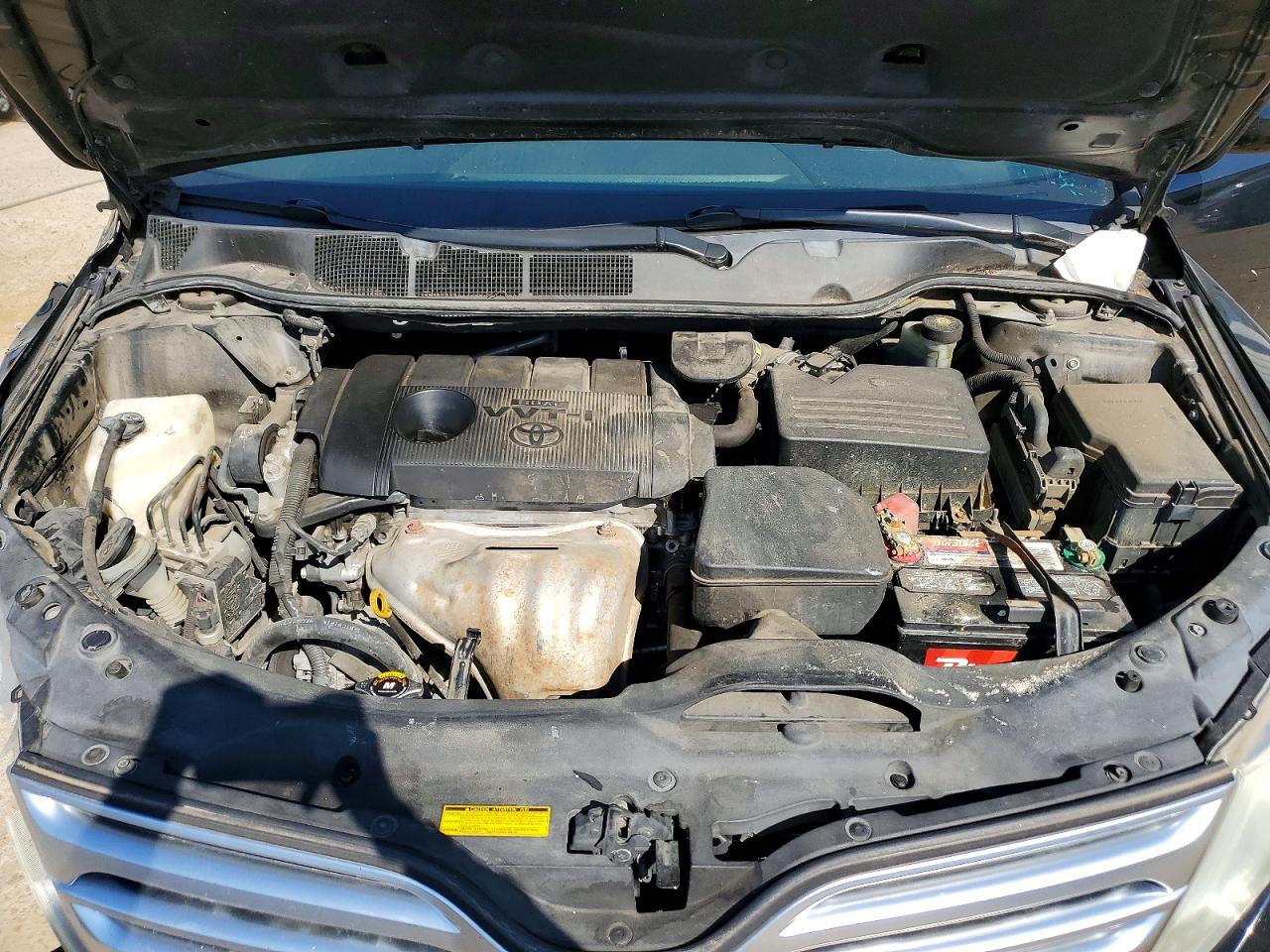 2012 TOYOTA VENZA LE photo 12