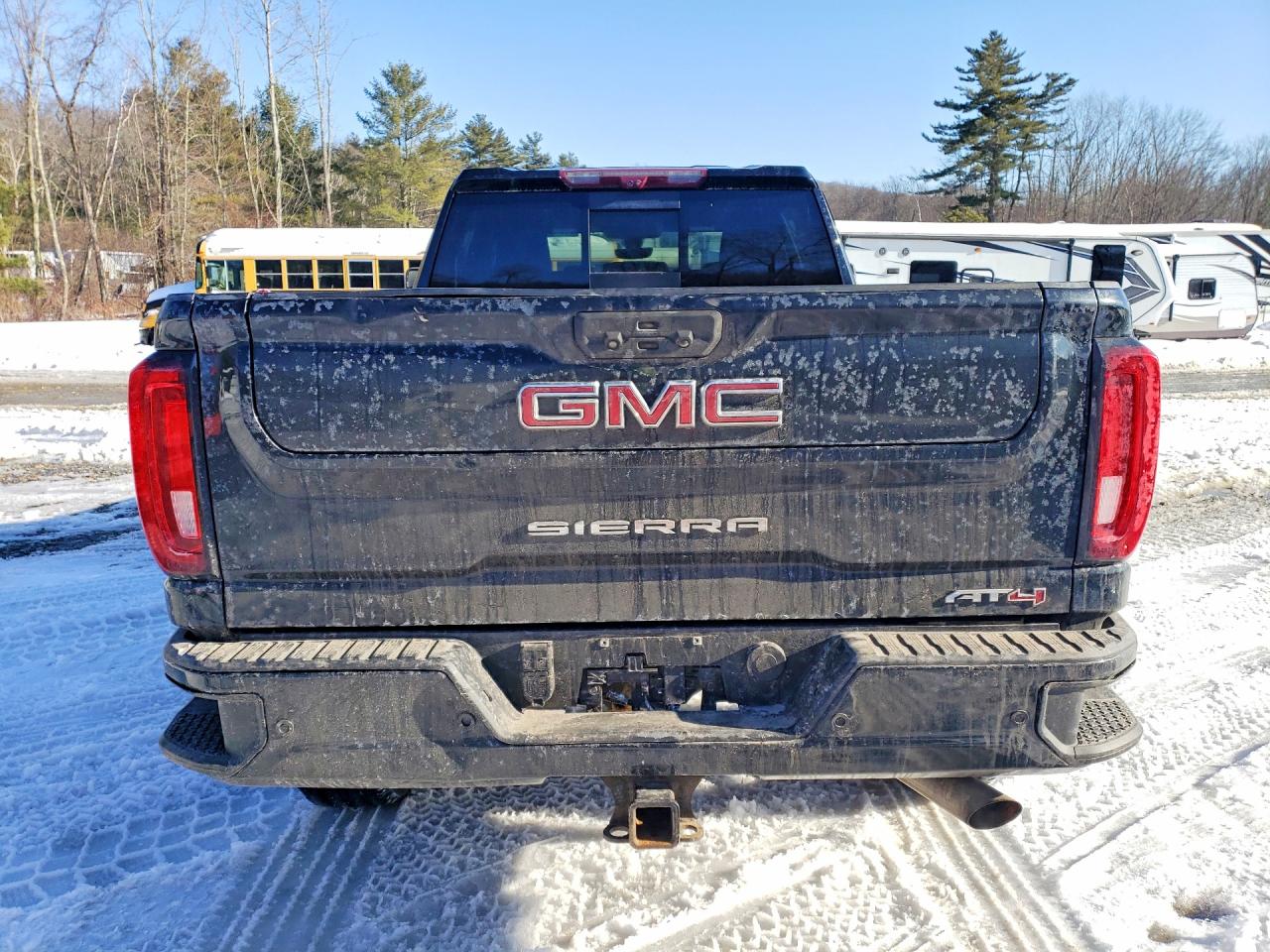 2020 GMC SIERRA K2500 AT4 photo 6