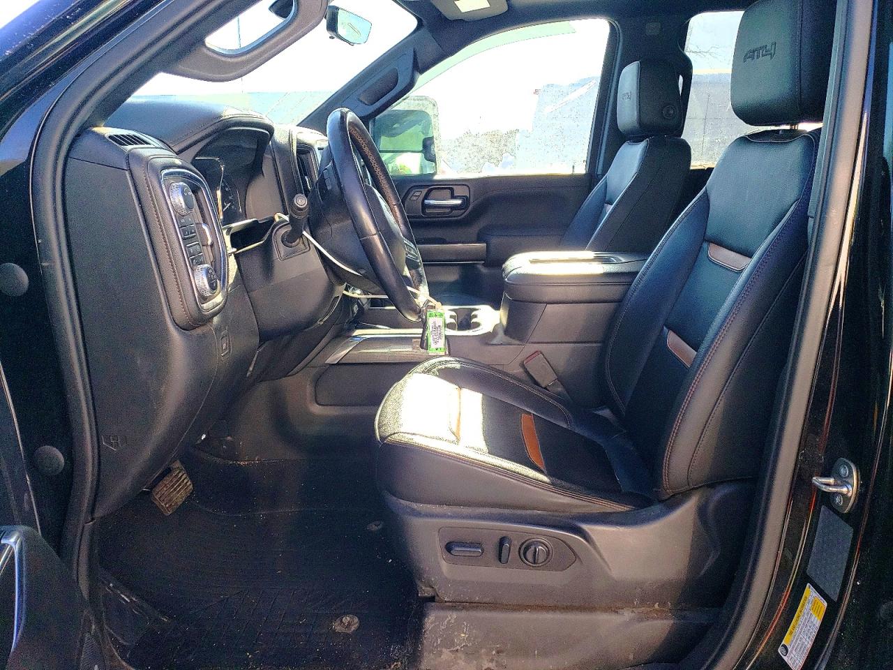 2020 GMC SIERRA K2500 AT4 photo 7