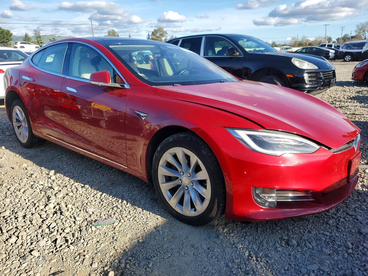 2018 TESLA MODEL S photo 7