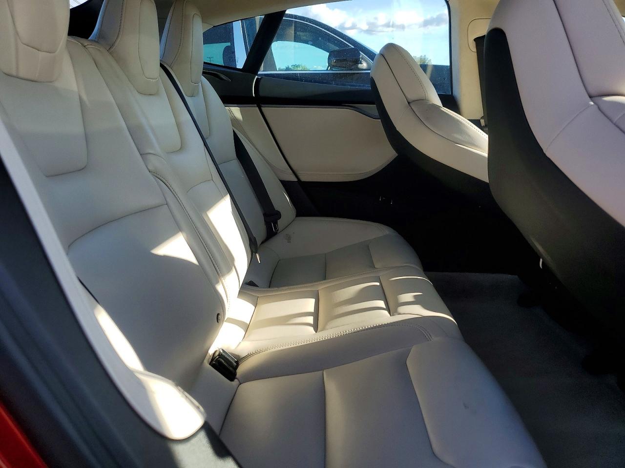 2018 TESLA MODEL S photo 19