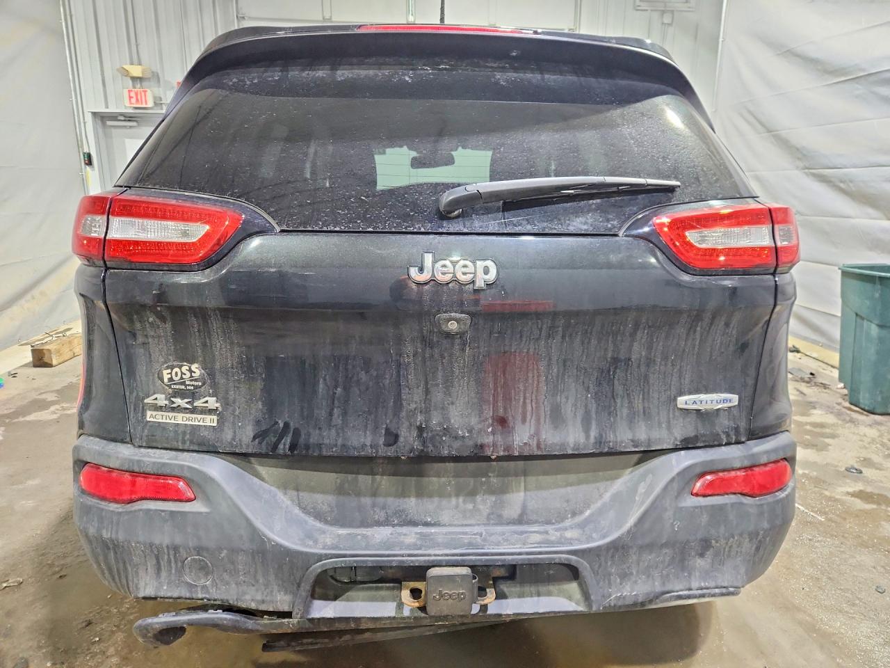 2016 JEEP CHEROKEE LATITUDE photo 6