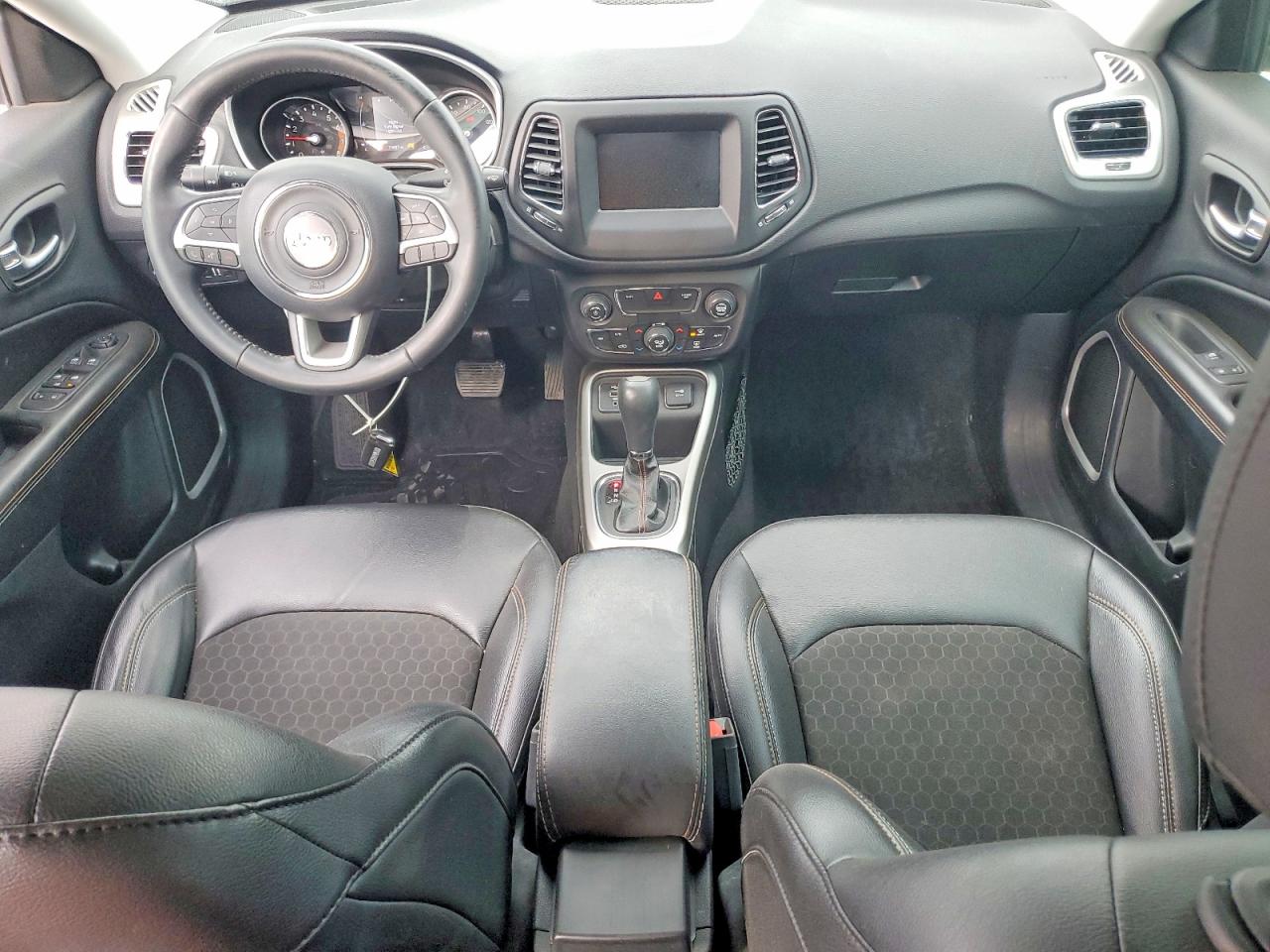 2019 JEEP COMPASS LATITUDE photo 22