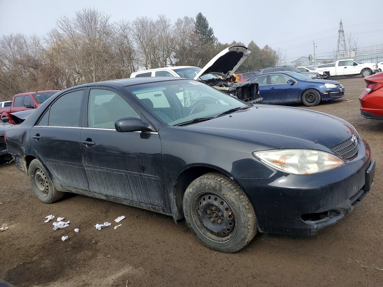 2002 TOYOTA CAMRY LE photo 10