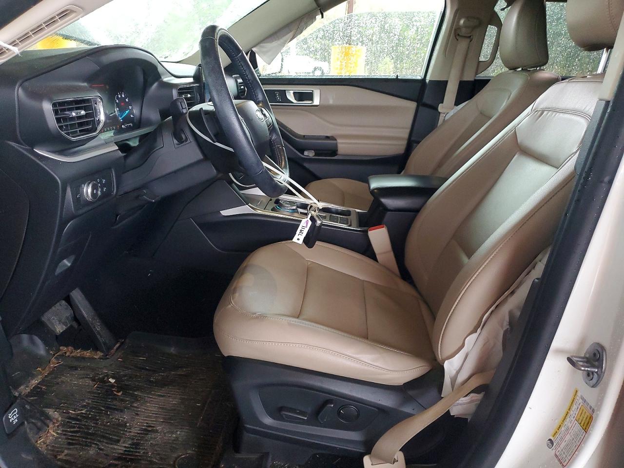 2020 FORD EXPLORER XLT photo 13