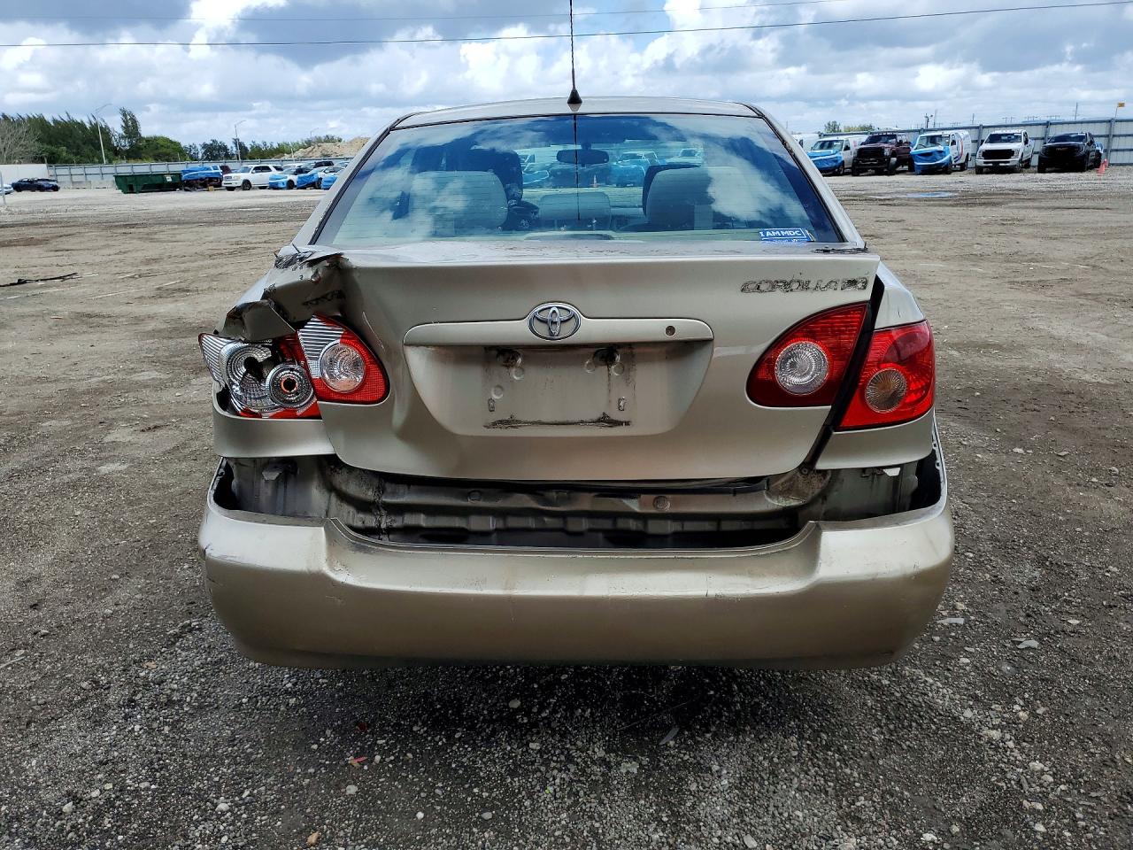 2006 TOYOTA COROLLA LE photo 6