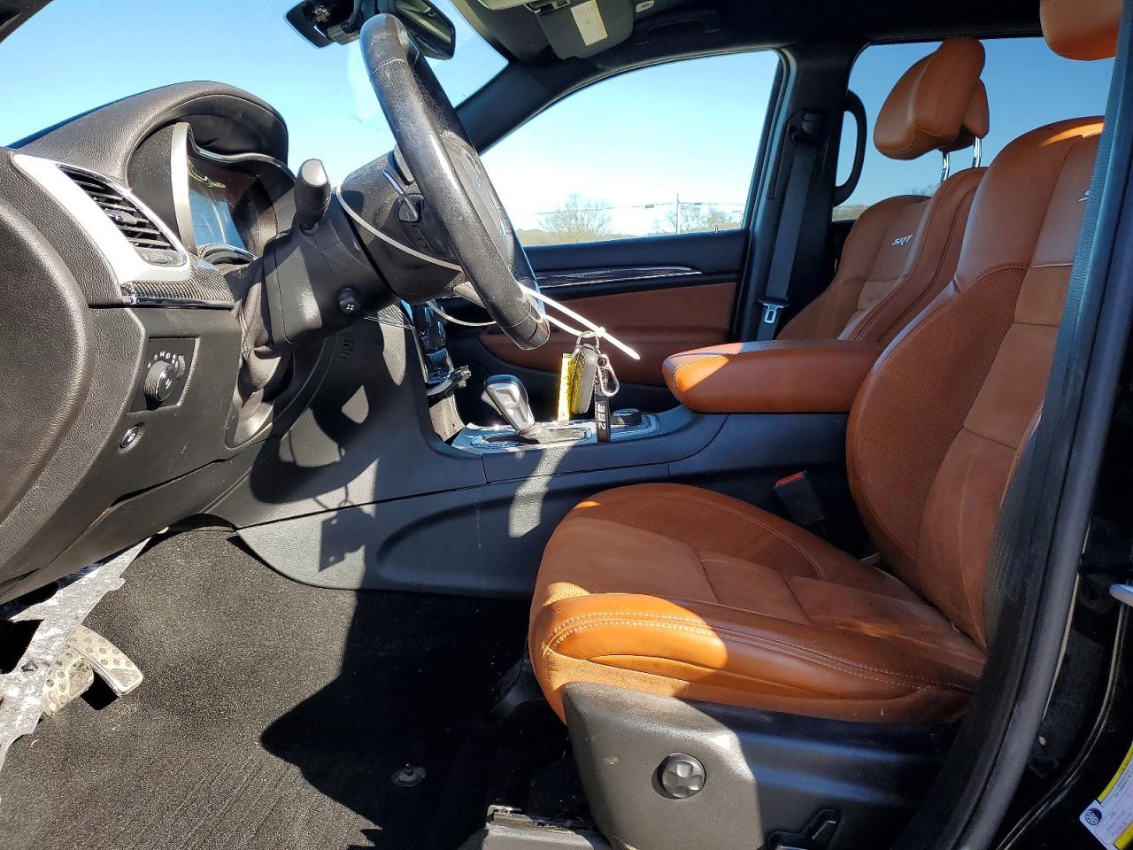 2019 JEEP GRAND CHEROKEE SRT-8 photo 13