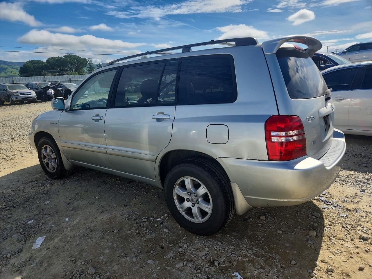 2003 TOYOTA HIGHLANDER LIMITED photo 2