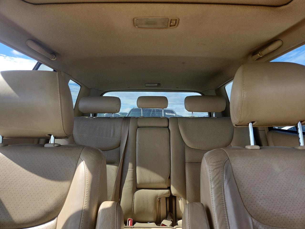 2003 TOYOTA HIGHLANDER LIMITED photo 10