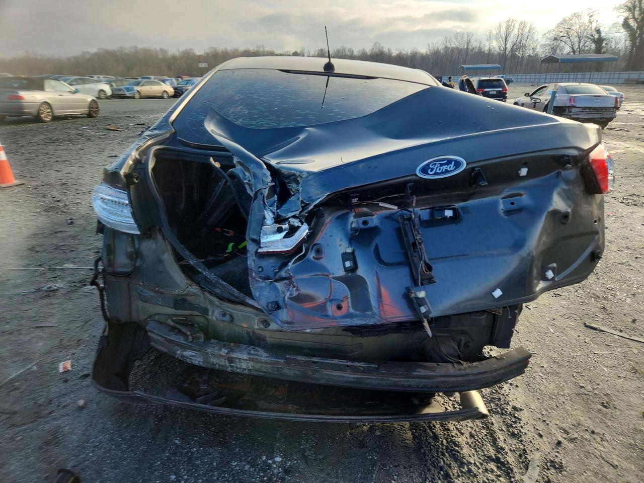 2016 FORD FUSION SE HYBRID photo 11