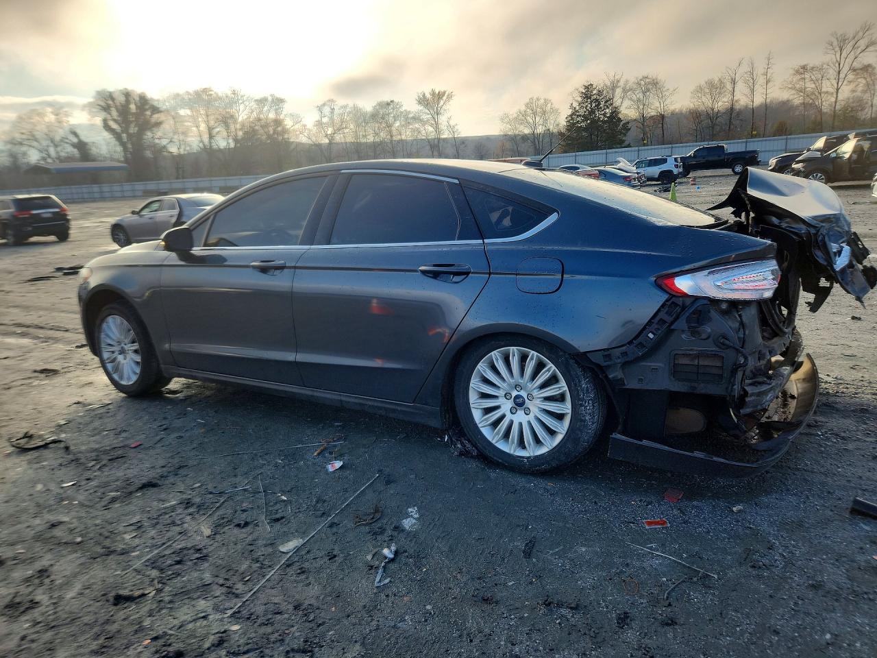 2016 FORD FUSION SE HYBRID photo 3