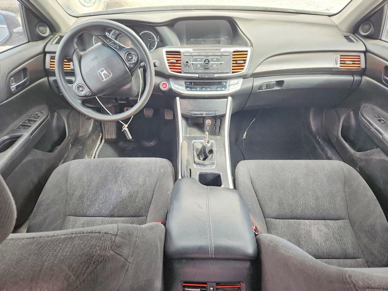 2013 HONDA ACCORD photo 15