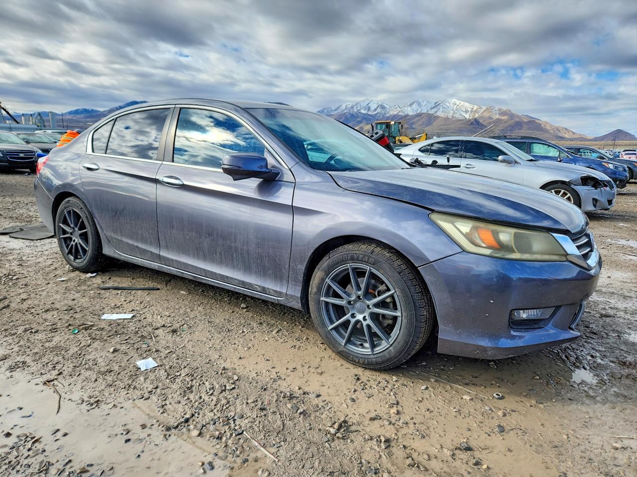 2013 HONDA ACCORD photo 7