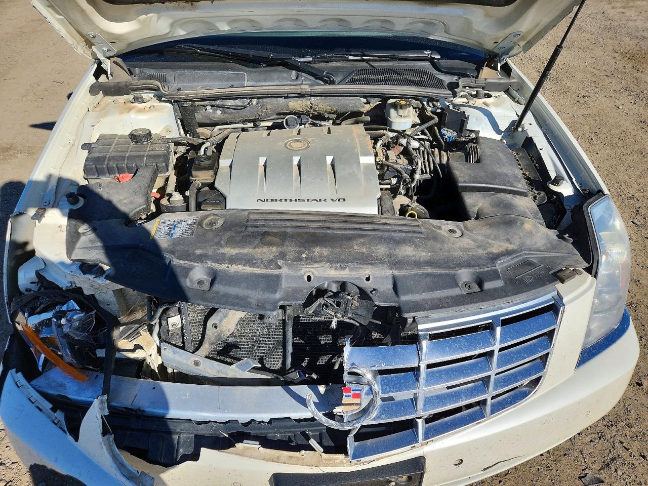 2008 CADILLAC DTS photo 21