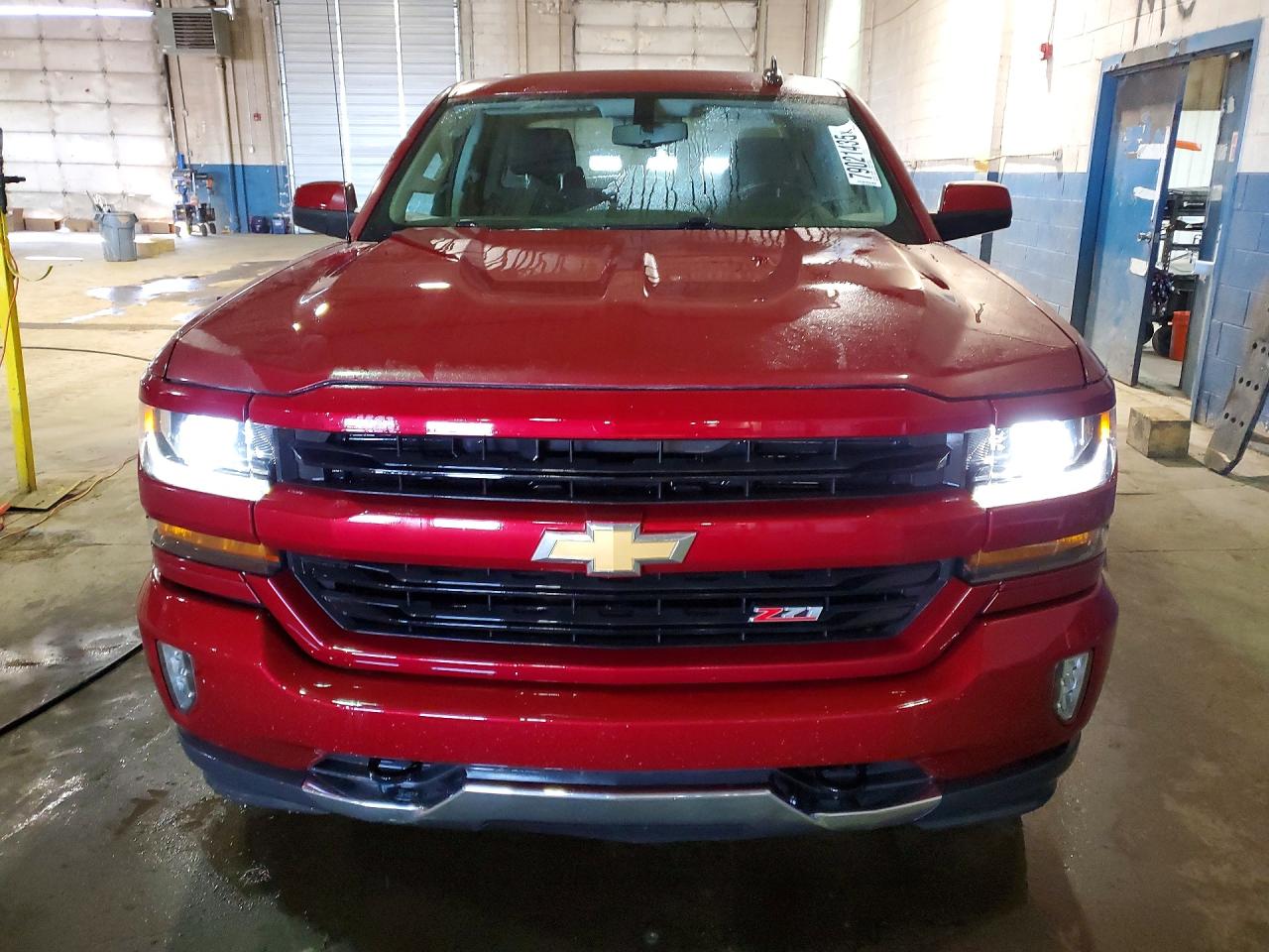 2018 CHEVROLET SILVERADO K1500 LT photo 5