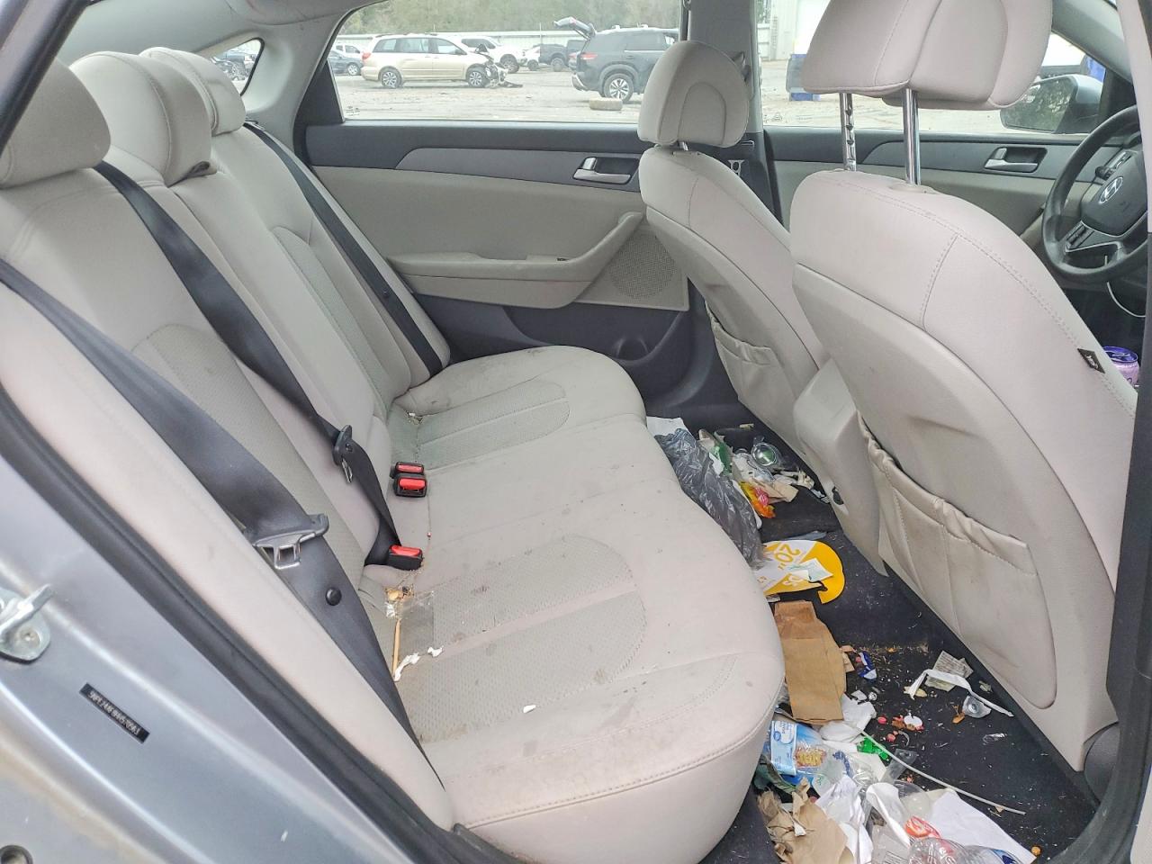 2017 HYUNDAI SONATA BASE photo 10
